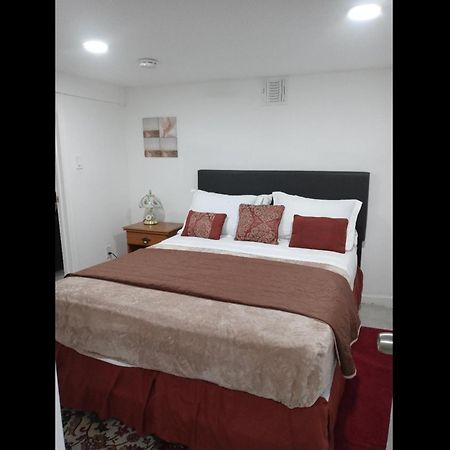 "Cozy Basement Retreat Just 40 Minutes To Nyc!" Lejlighed Irvington Eksteriør billede