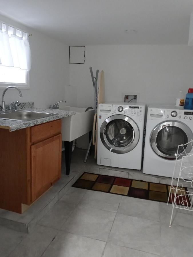 "Cozy Basement Retreat Just 40 Minutes To Nyc!" Lejlighed Irvington Eksteriør billede