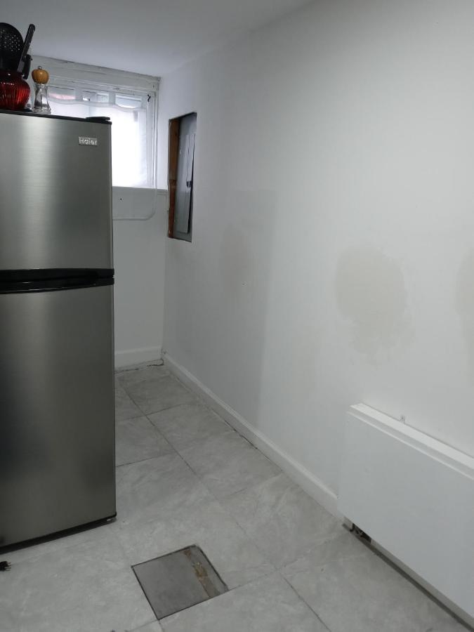 "Cozy Basement Retreat Just 40 Minutes To Nyc!" Lejlighed Irvington Eksteriør billede