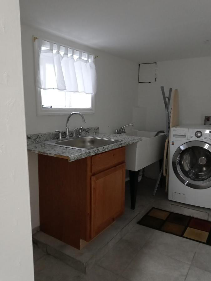 "Cozy Basement Retreat Just 40 Minutes To Nyc!" Lejlighed Irvington Eksteriør billede