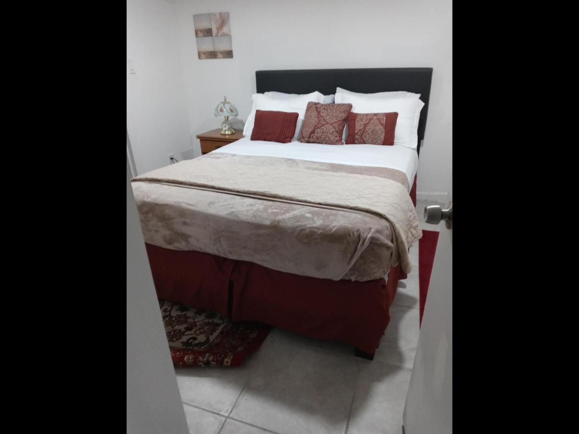 "Cozy Basement Retreat Just 40 Minutes To Nyc!" Lejlighed Irvington Eksteriør billede