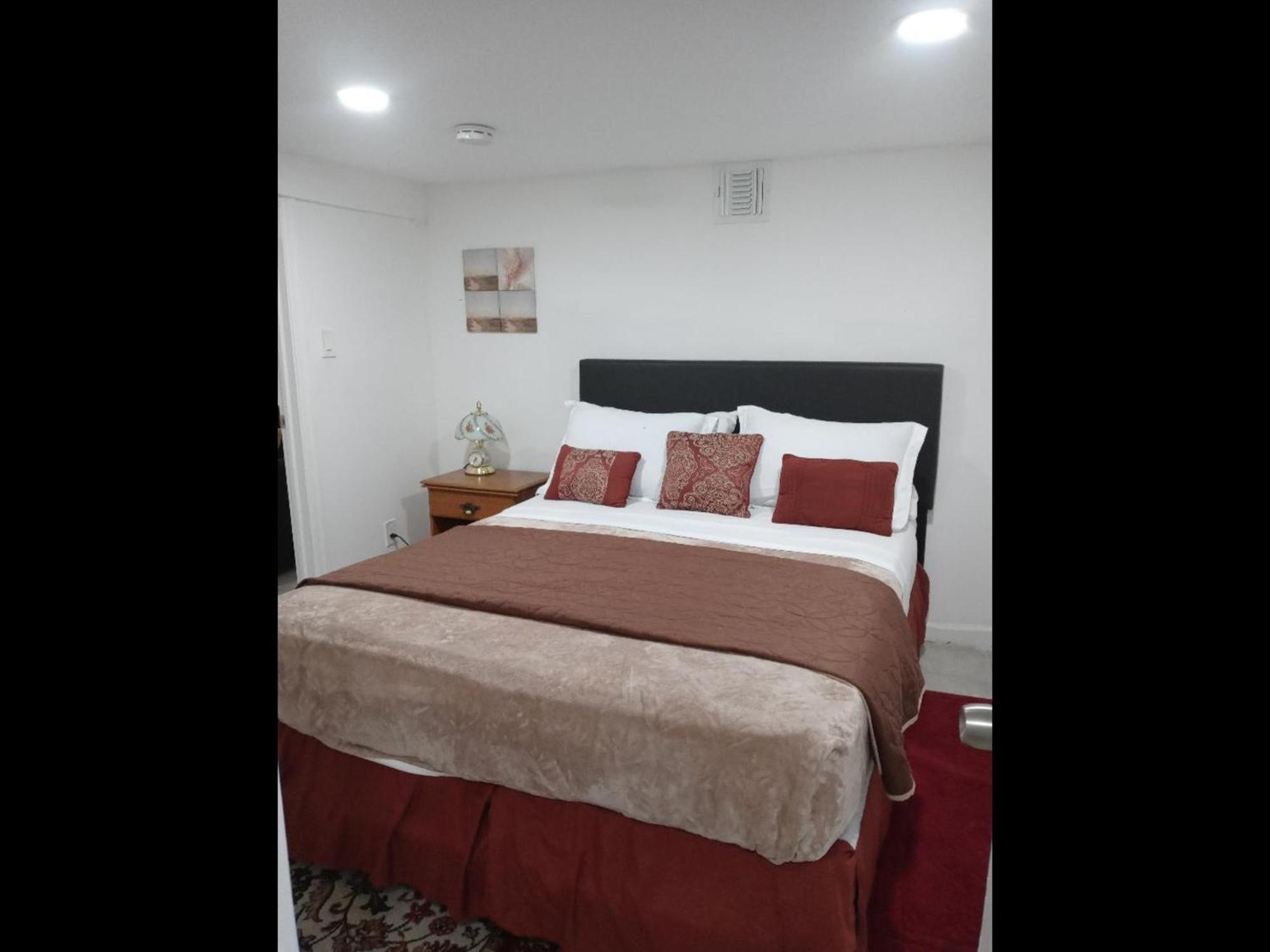 "Cozy Basement Retreat Just 40 Minutes To Nyc!" Lejlighed Irvington Eksteriør billede