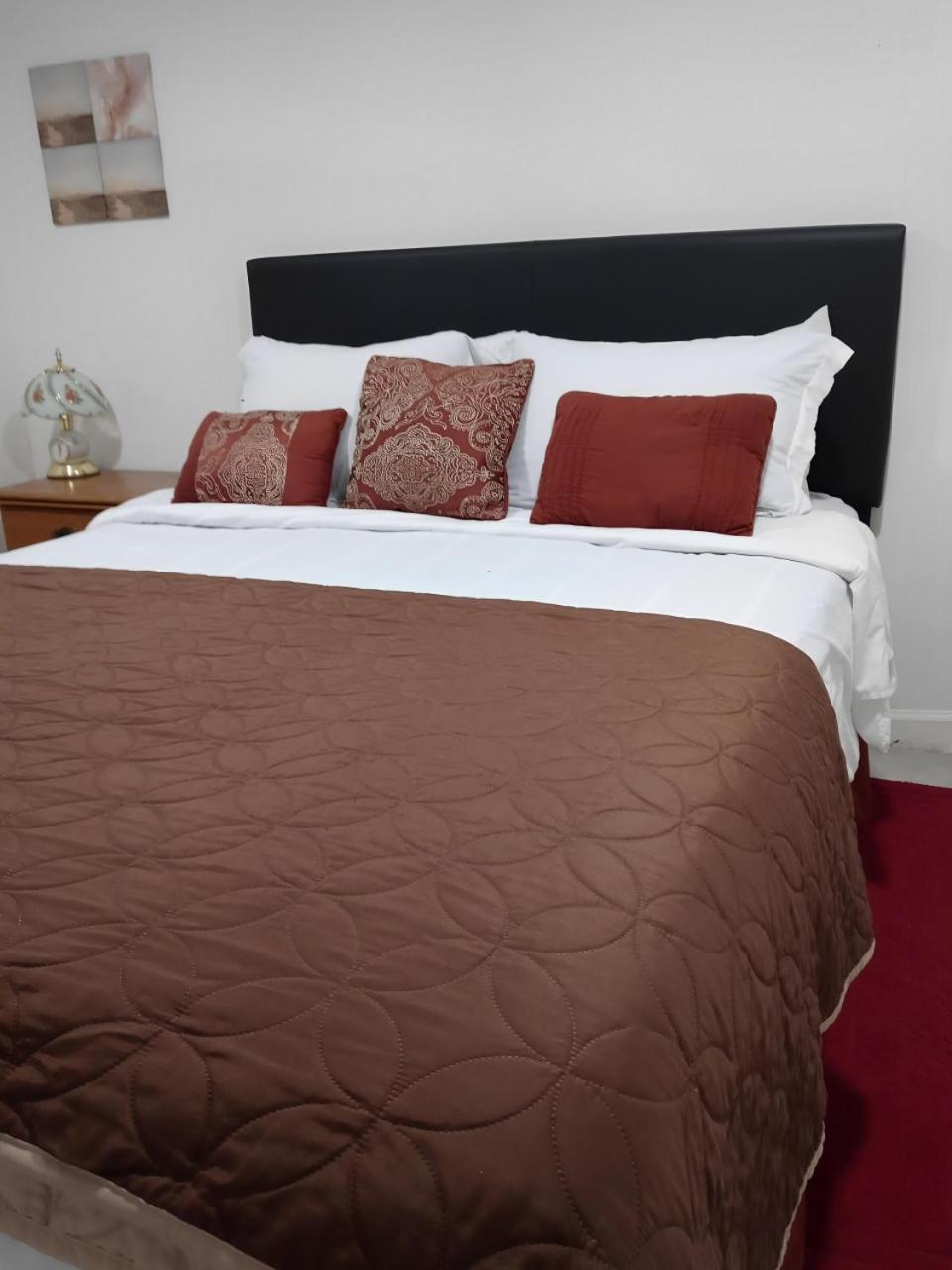 "Cozy Basement Retreat Just 40 Minutes To Nyc!" Lejlighed Irvington Eksteriør billede