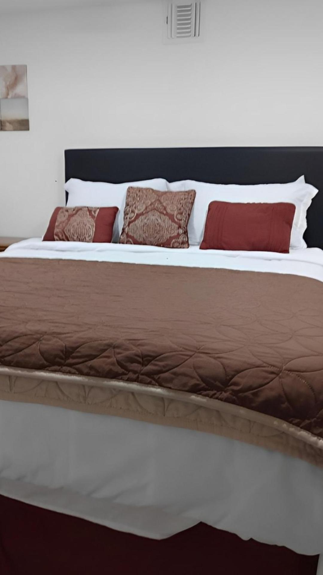 "Cozy Basement Retreat Just 40 Minutes To Nyc!" Lejlighed Irvington Eksteriør billede
